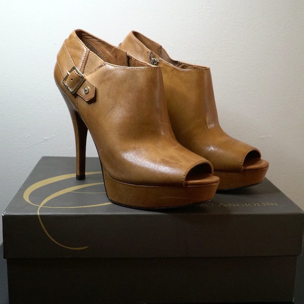 Tan Peep Toe Heels Size 10